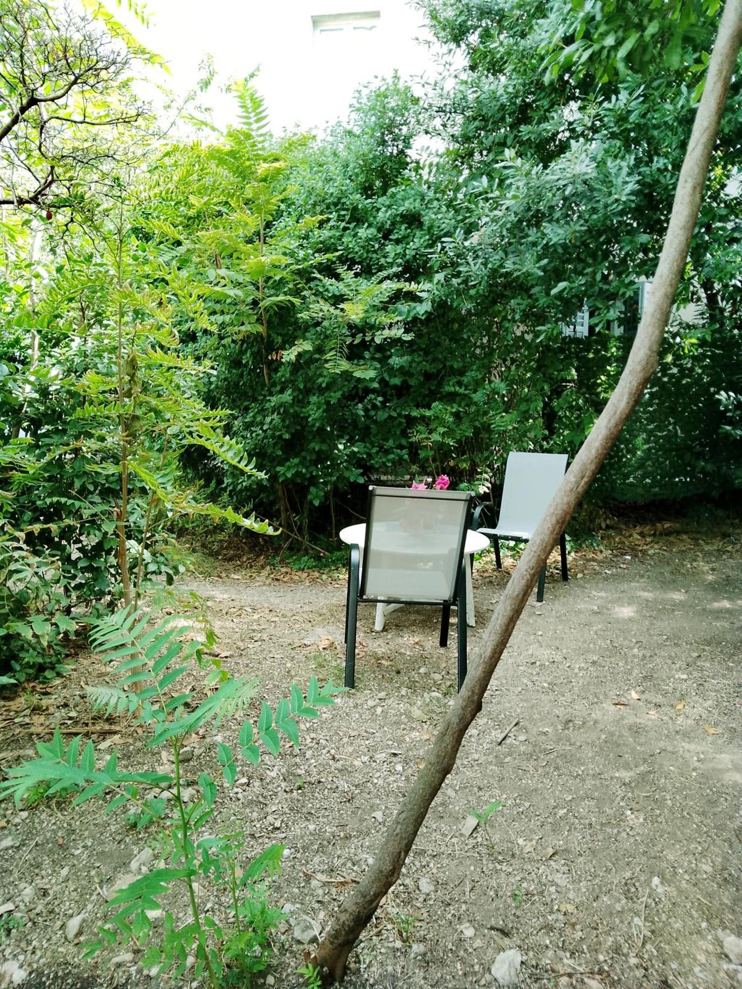 Apartament Garden In The Center Split Zewnętrze zdjęcie